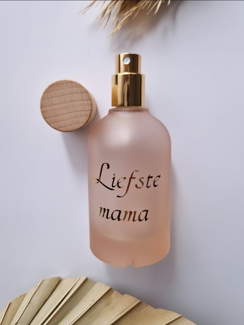 Glazen roomsprayflesje met houten dop